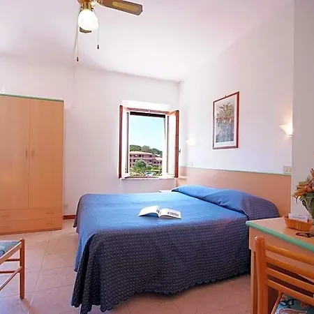 Hotel Anselmi